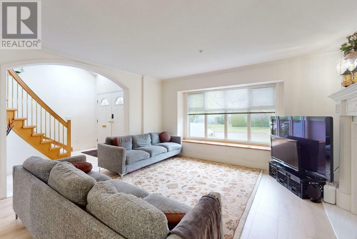 Property Photo:  2066 West 44th Avenue  BC V6M 2E9 