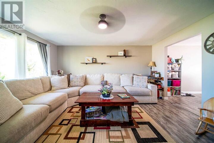 Property Photo: 101 11 Street AB T9W 1G9