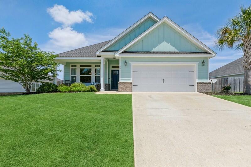 Property Photo: 739 Whispering Creek Avenue FL 32439