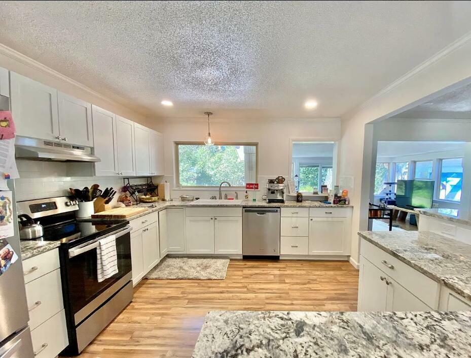 Property Photo: 123 NW Sotir Street FL 32548