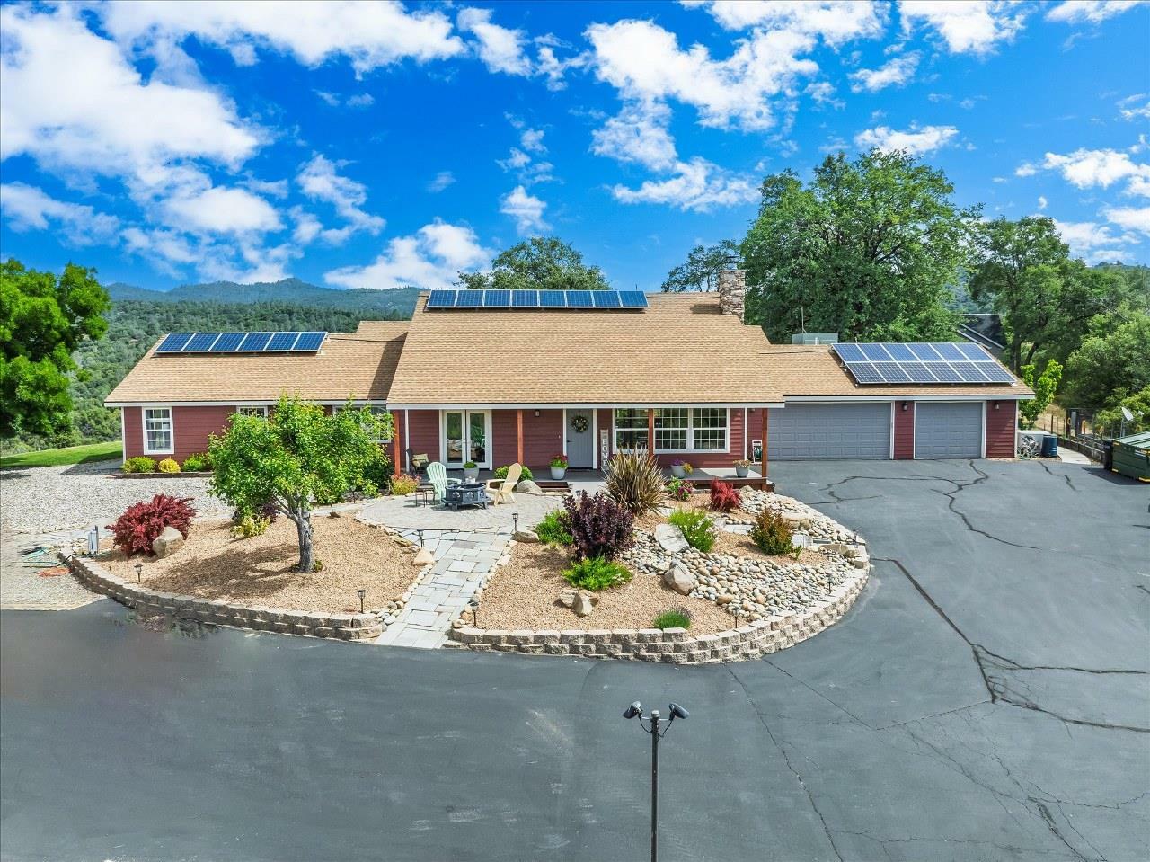 Property Photo: 47527 Miami Highlands Drive CA 93644