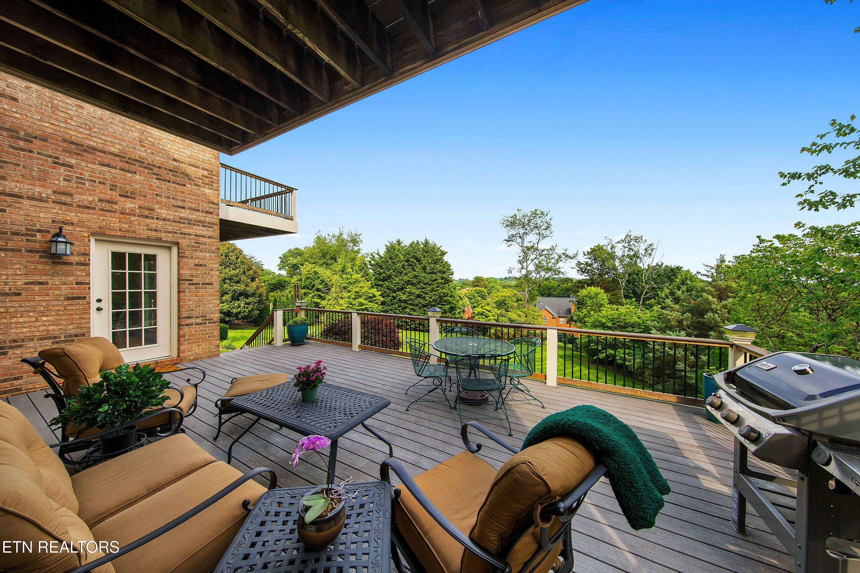 Property Photo: 1357 Kensington Drive TN 37922