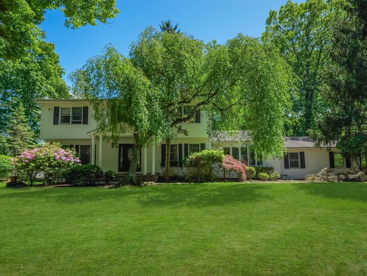 Property Photo: 33 Rochelle Drive NY 10956