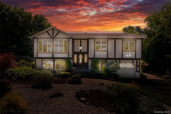 Property Photo:  8 Skinner Court  NY 10986 