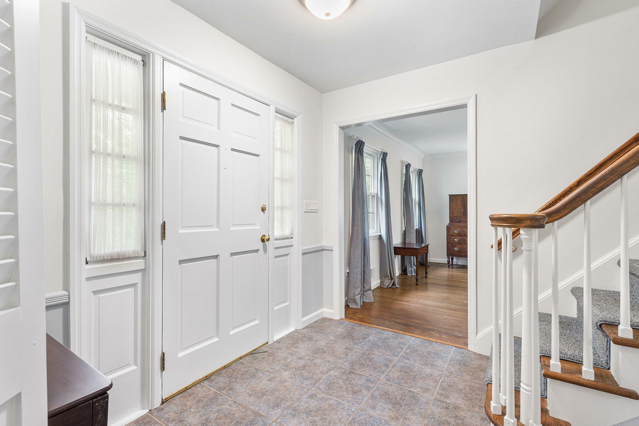 Property Photo: 10 Catherine Place NY 10536