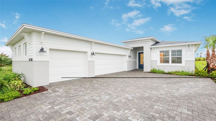 1618 Bellagio Loop  Tavares FL 32778 photo