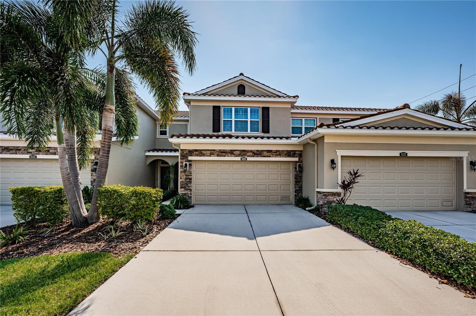 Property Photo: 5225 5th Way N FL 33703