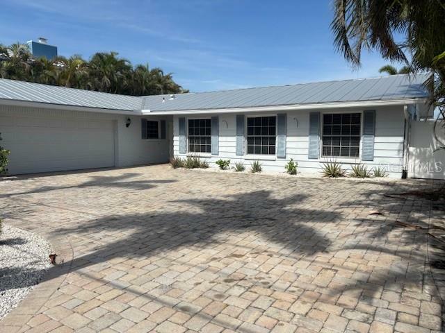 Property Photo: 12055 4th Street E FL 33706