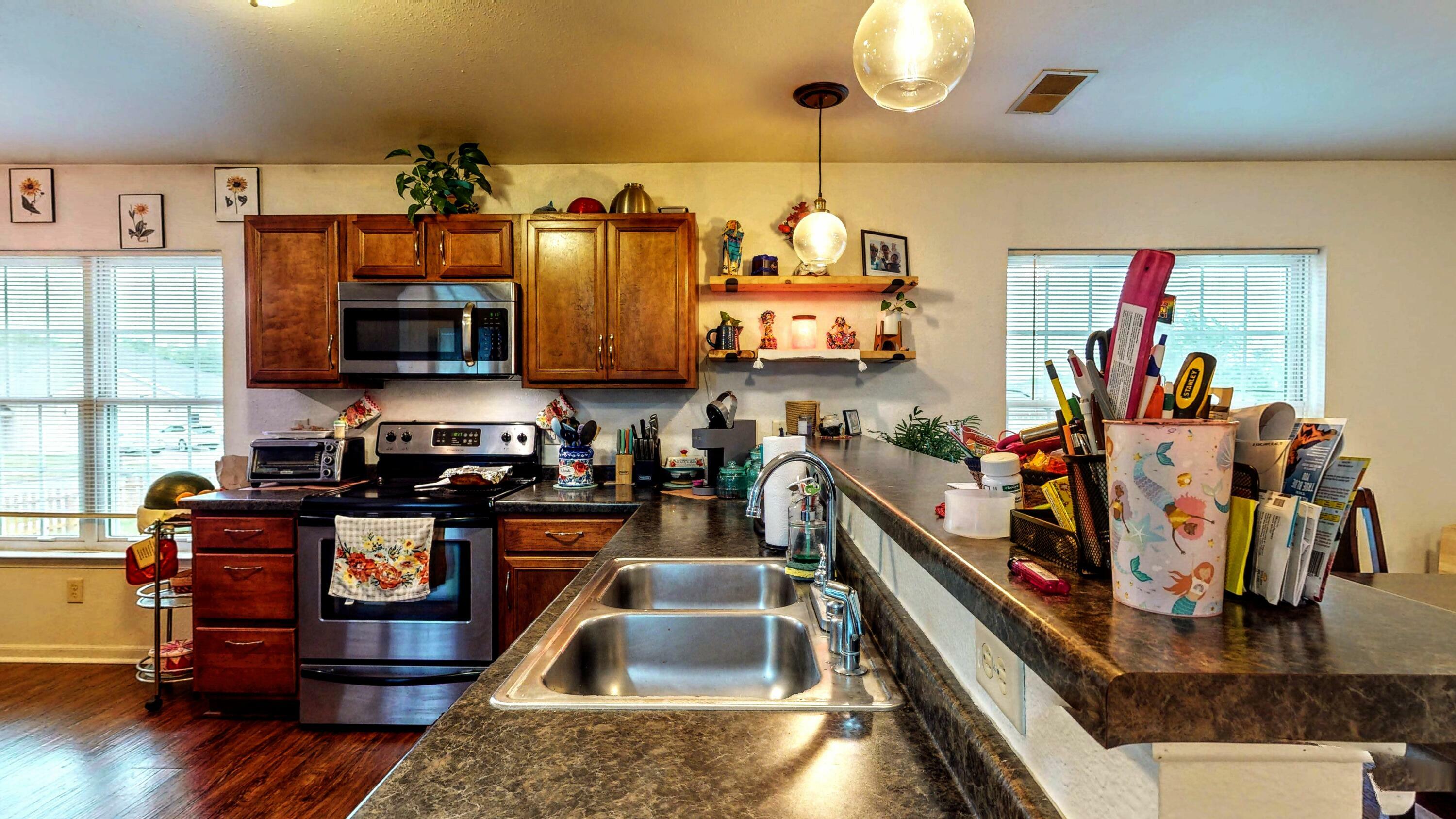 Property Photo: 619 Reena Ave 8 WI 53538