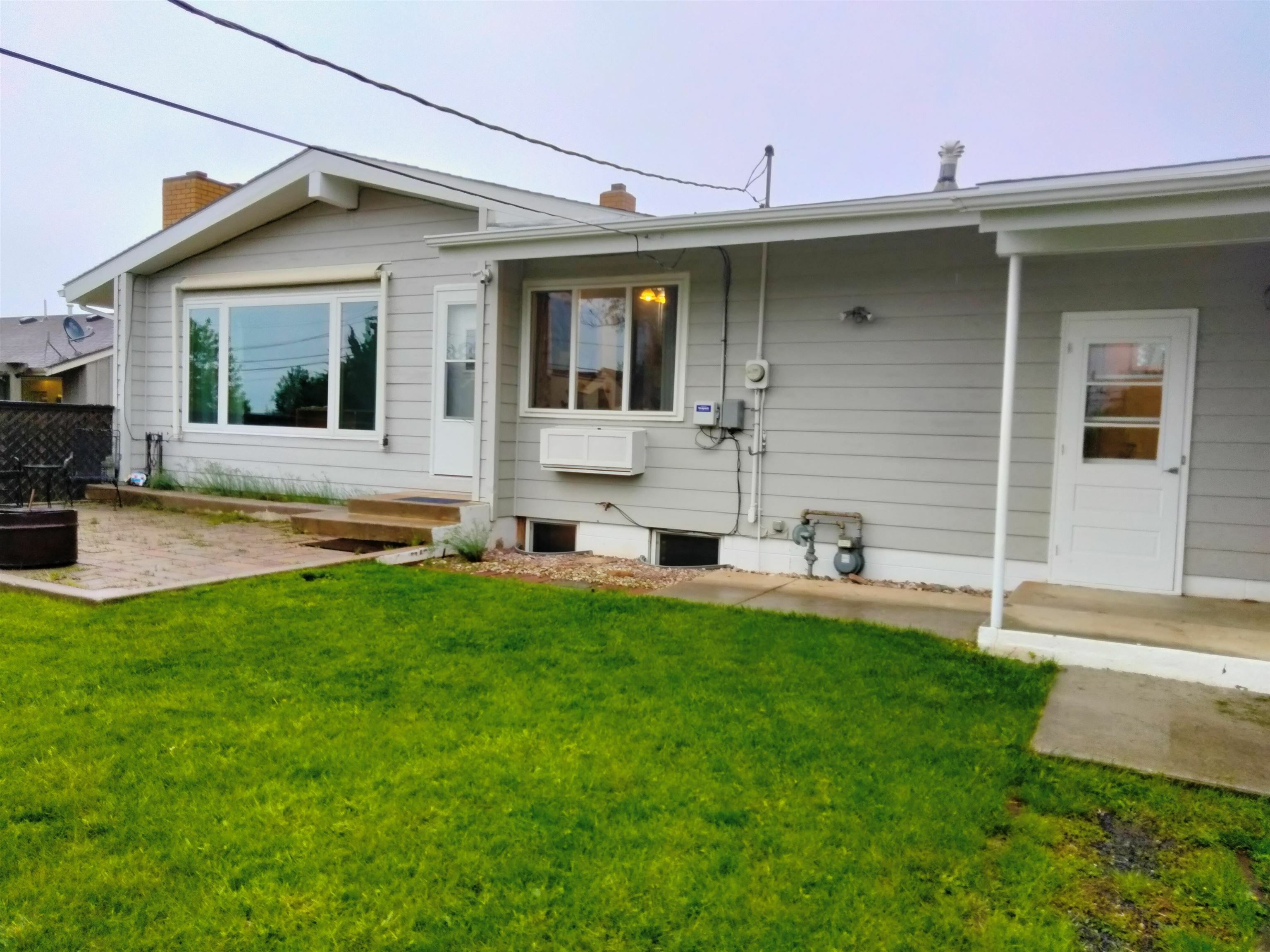 Property Photo:  125 N 7th Street  SD 57783 