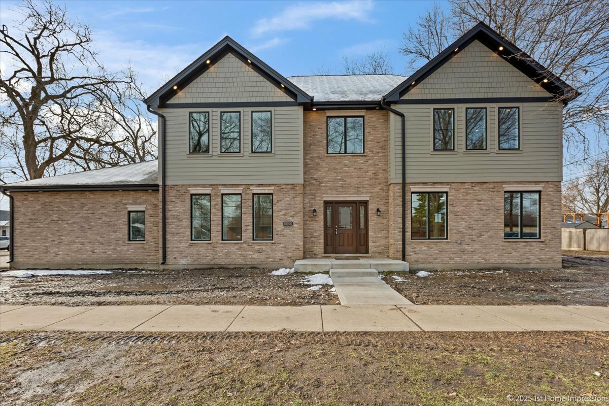 Property Photo: 10100 S Kildare Avenue IL 60453