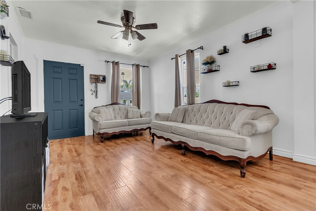 Property Photo: 3875 Everest Avenue CA 92503