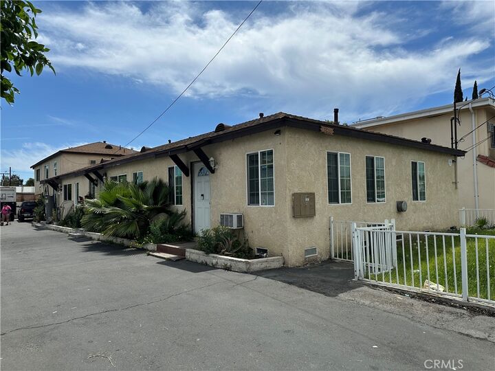 Property Photo:  13810 Sherman Way  CA 91405 