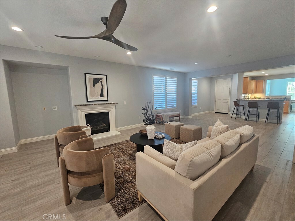 Property Photo:  732 Palo Alto Court  CA 93446 