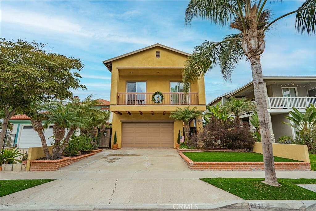 Property Photo: 8371 Lomond Drive CA 92646