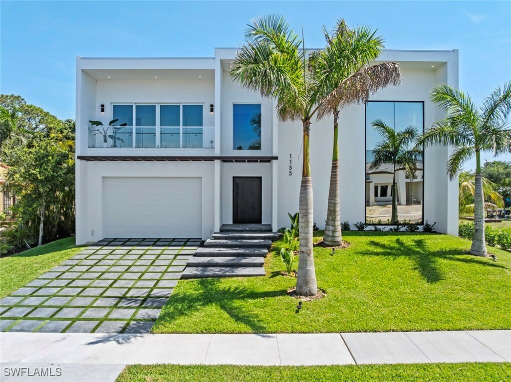 1135 Bluebird Avenue  Marco Island FL 34145 photo
