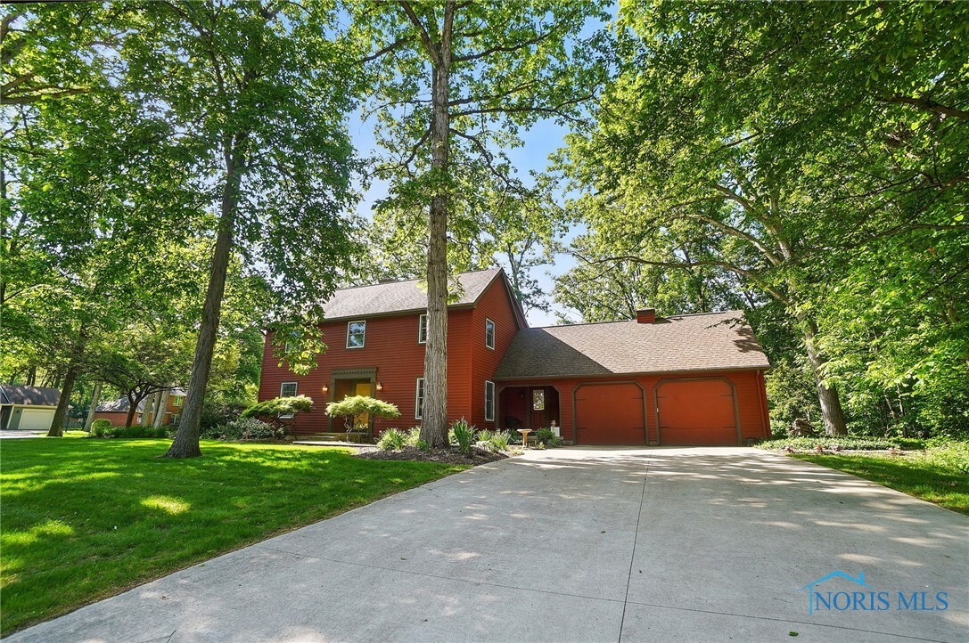 Property Photo: 1301 Forest Park OH 45840