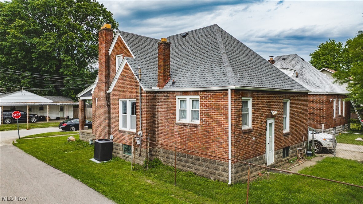 Property Photo: 1206 Laird Avenue WV 26101