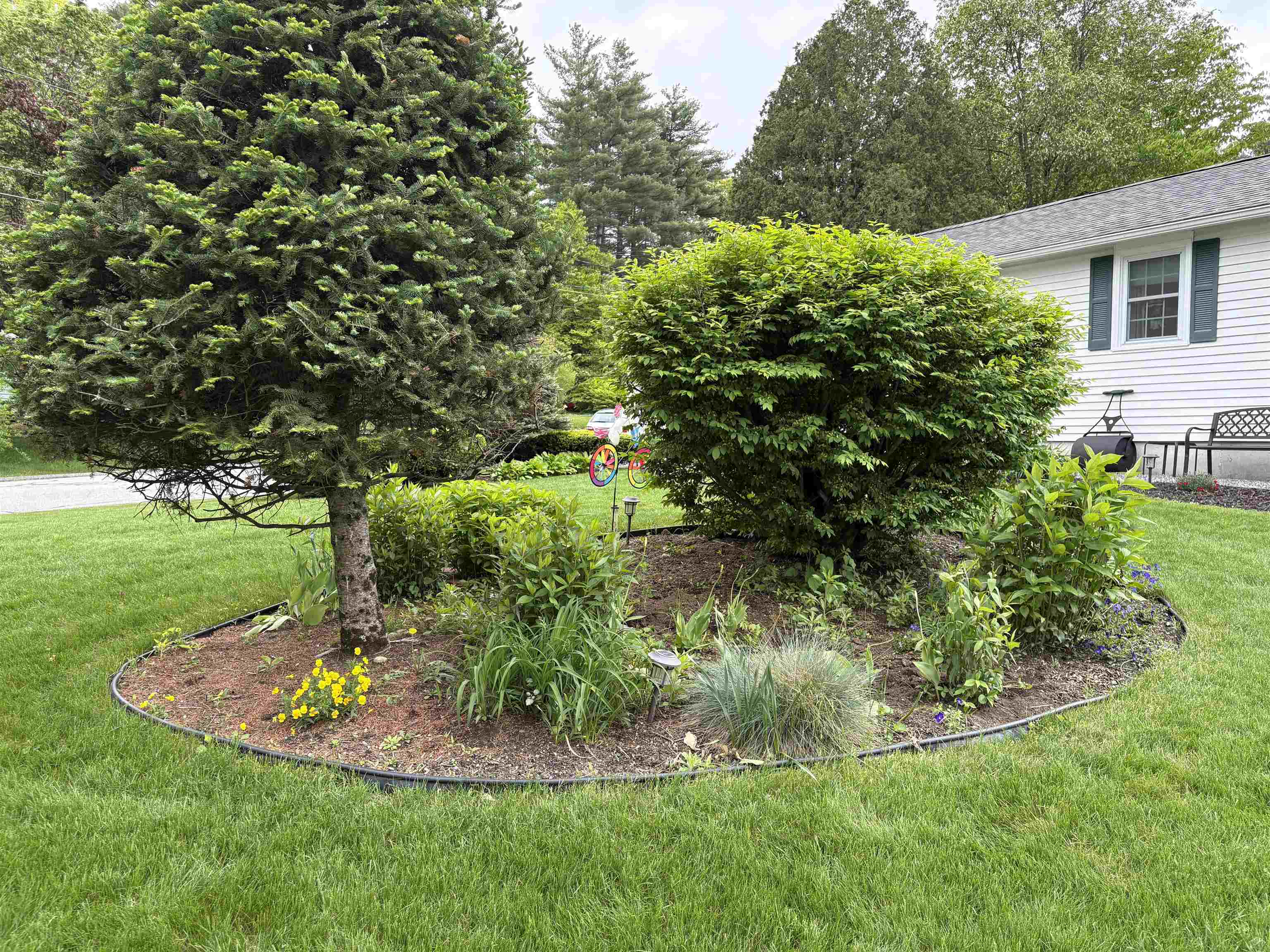 Property Photo: 11 Marshall Court NH 03431