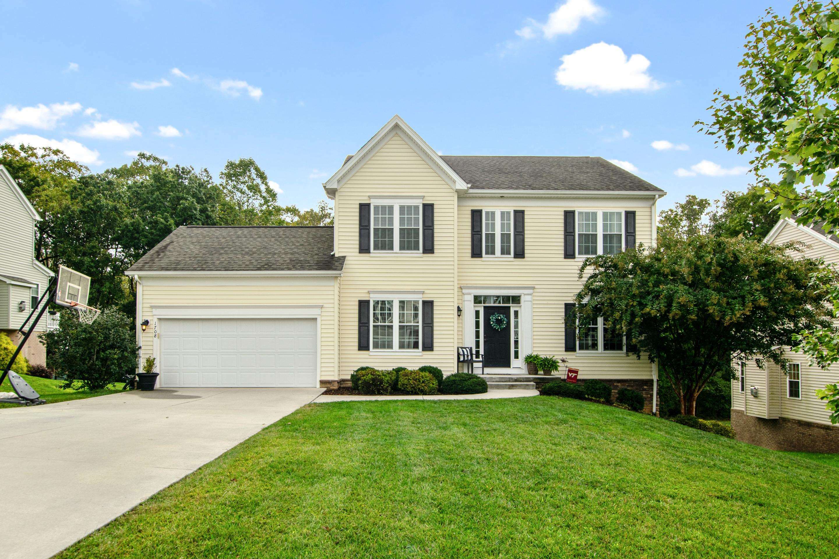 1708 Hollow Oak Court  Blacksburg VA 24060 photo