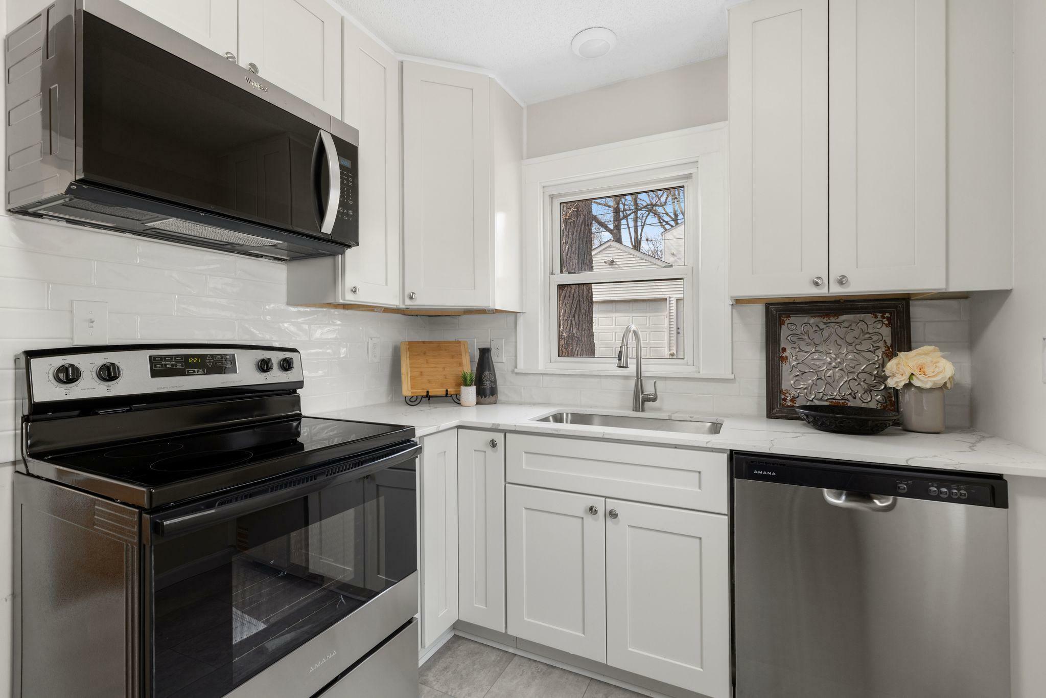Property Photo: 5328 Newton Avenue S MN 55419
