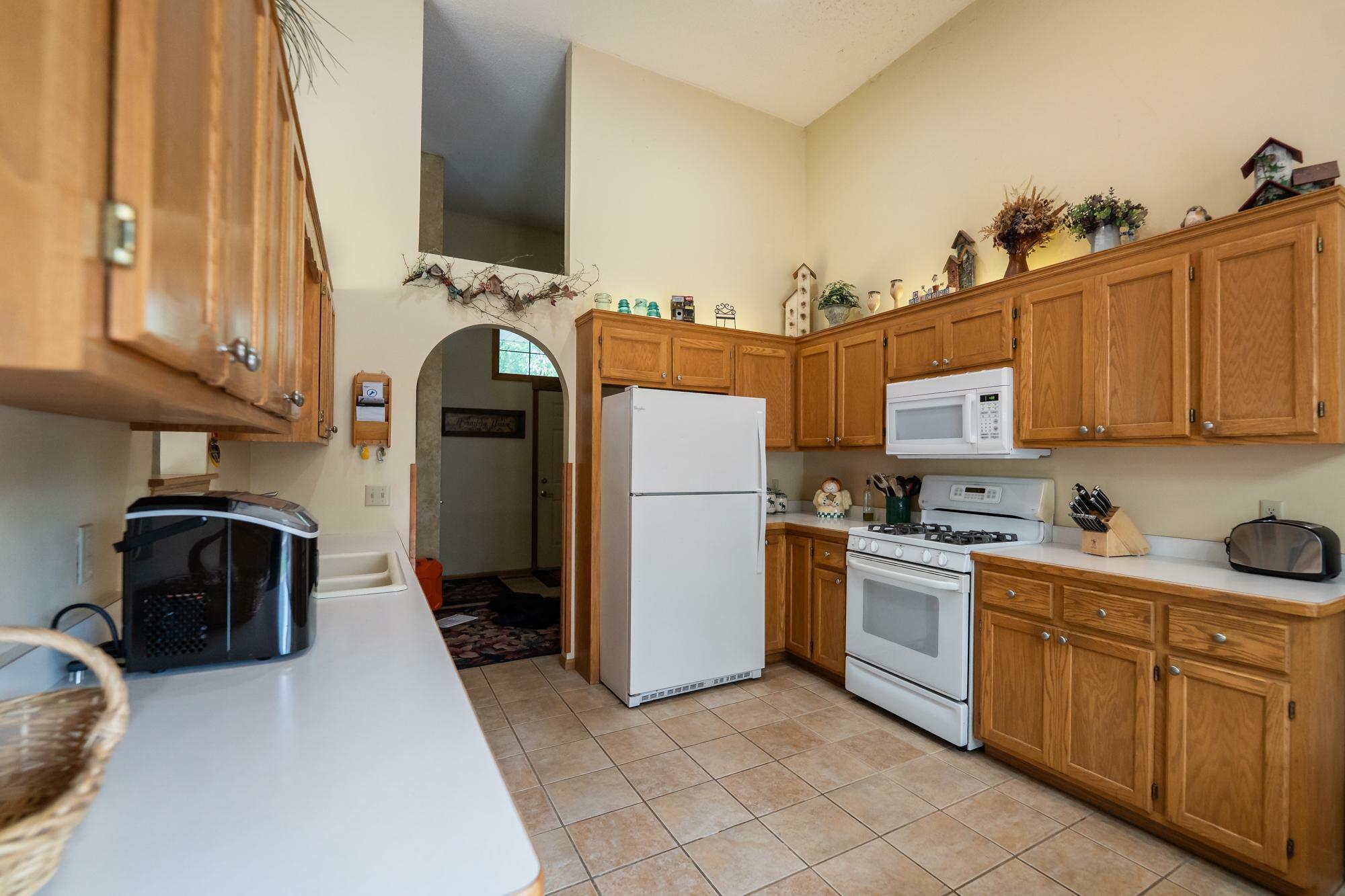 Property Photo: 15945 Gallant Court MN 55124
