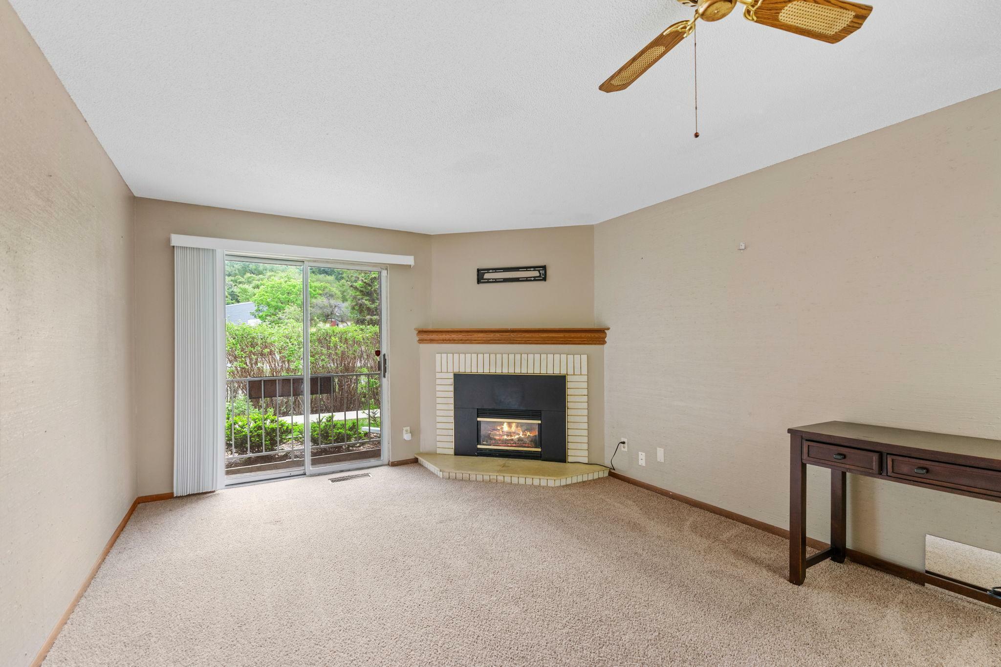 Property Photo: 2310 Benson Avenue H MN 55116