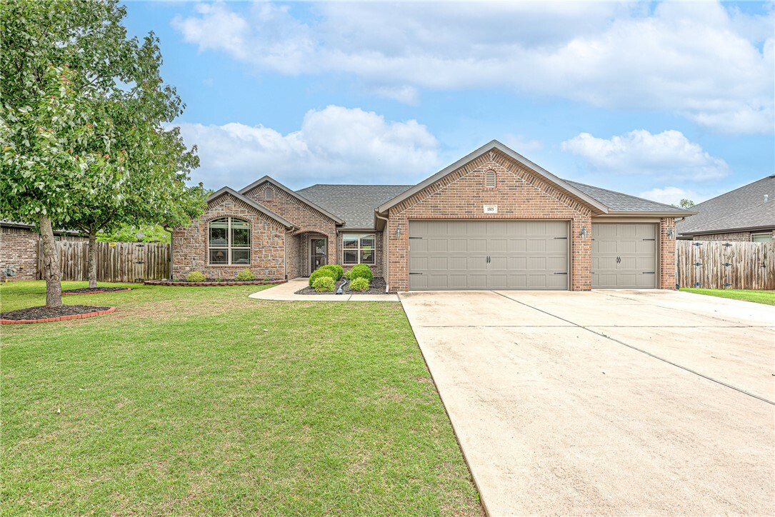 1805 SW Birch Street  Bentonville AR 72713 photo