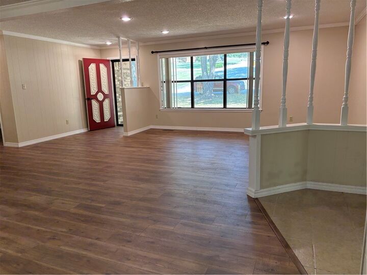 Property Photo: 1010 Sherman Avenue AR 72601