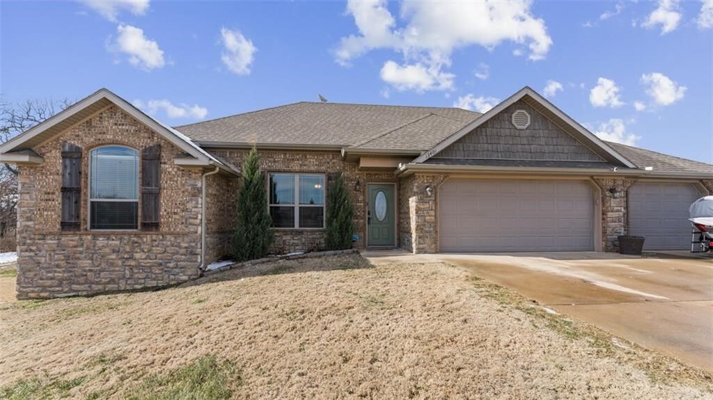 Property Photo:  13401 Loyle Lane  AR 72736 