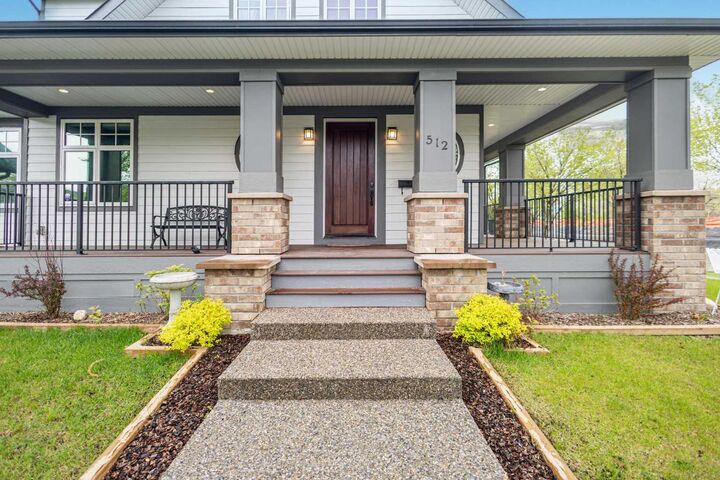 Property Photo: 512 Memorial Drive NW AB T2N 3C4