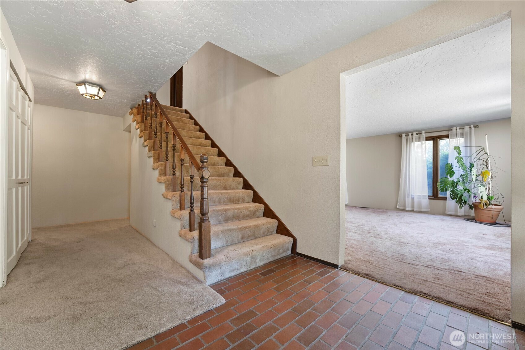 Property Photo: 5207 NW Painted Hills Road WA 98823