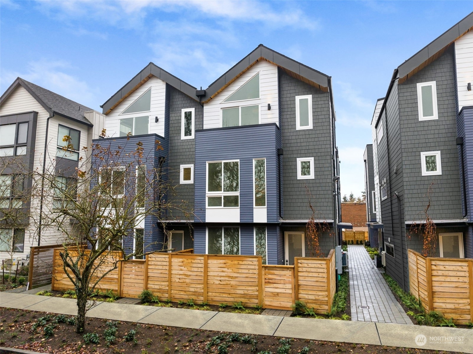 Property Photo: 8045 G Mary Avenue NW WA 98117