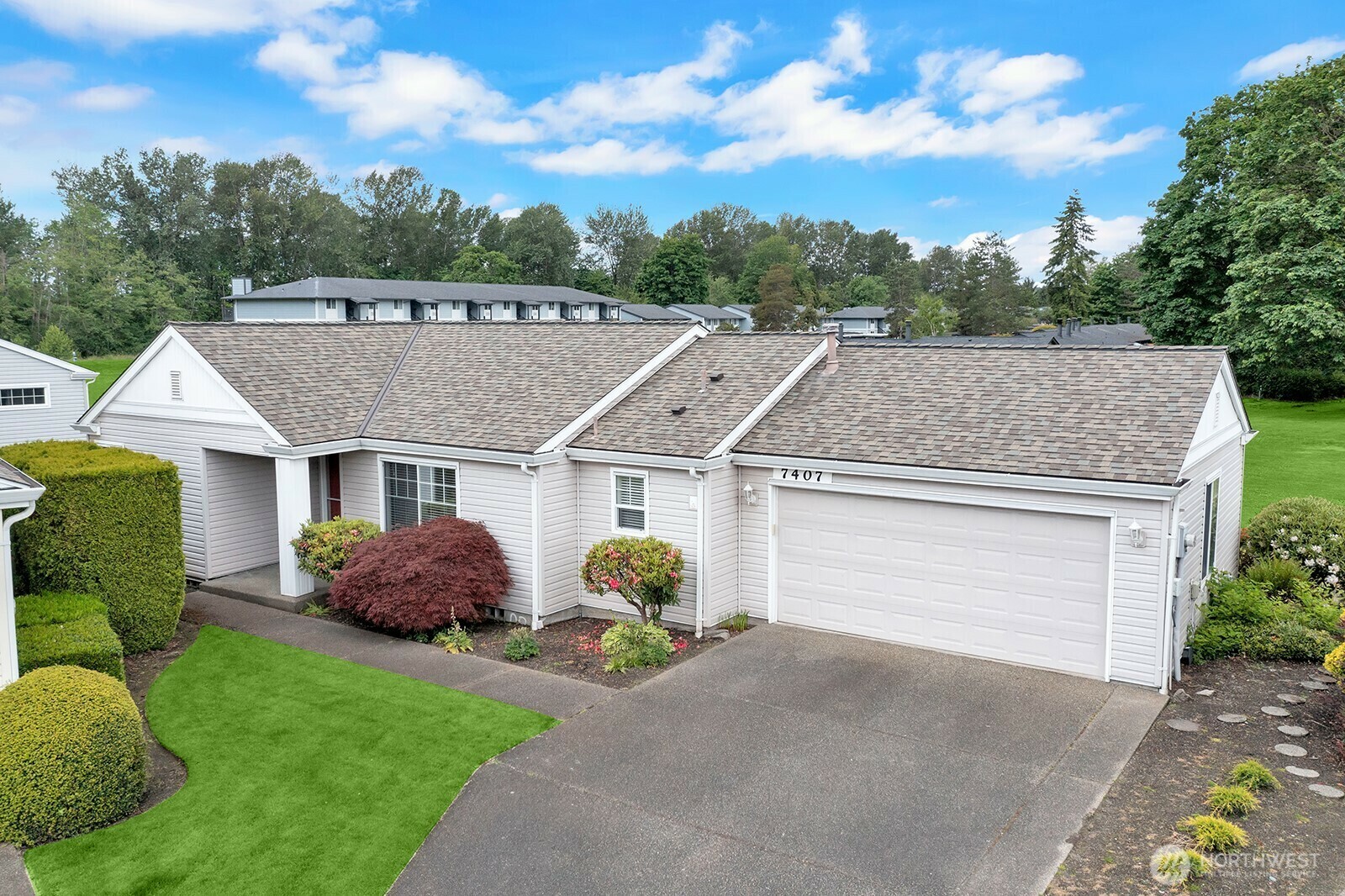 Property Photo: 7407 143rd Avenue Ct E WA 98390