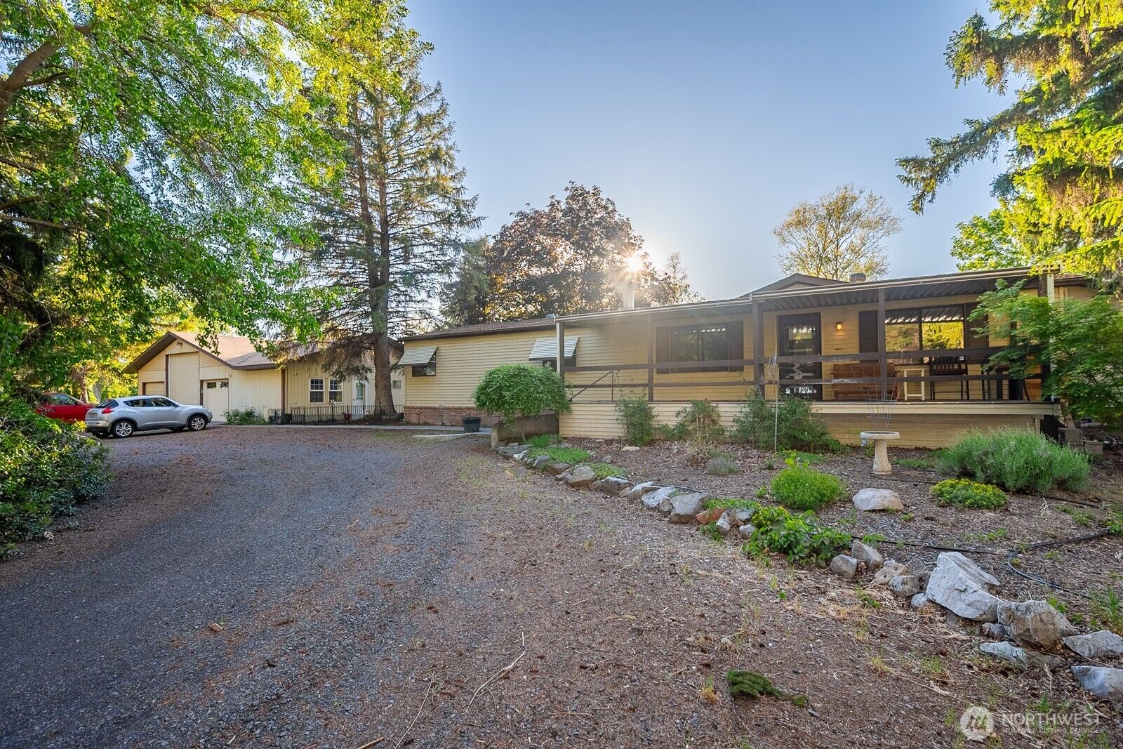 Property Photo: 18226 Road B NW WA 98823
