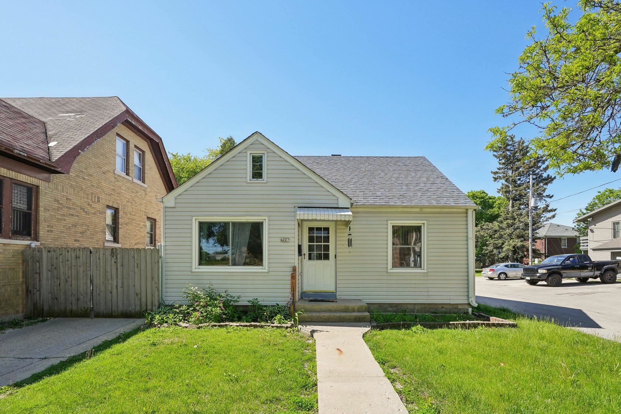 4227 W Concordia Avenue  Milwaukee WI 53216 photo