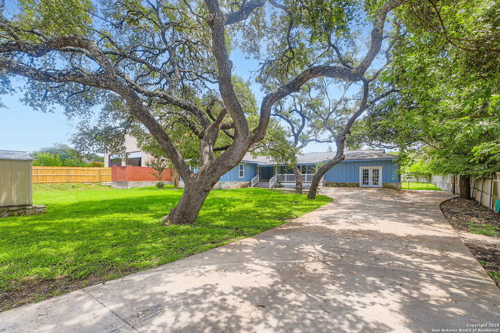 Property Photo: 9160 Aqua Dr TX 78006