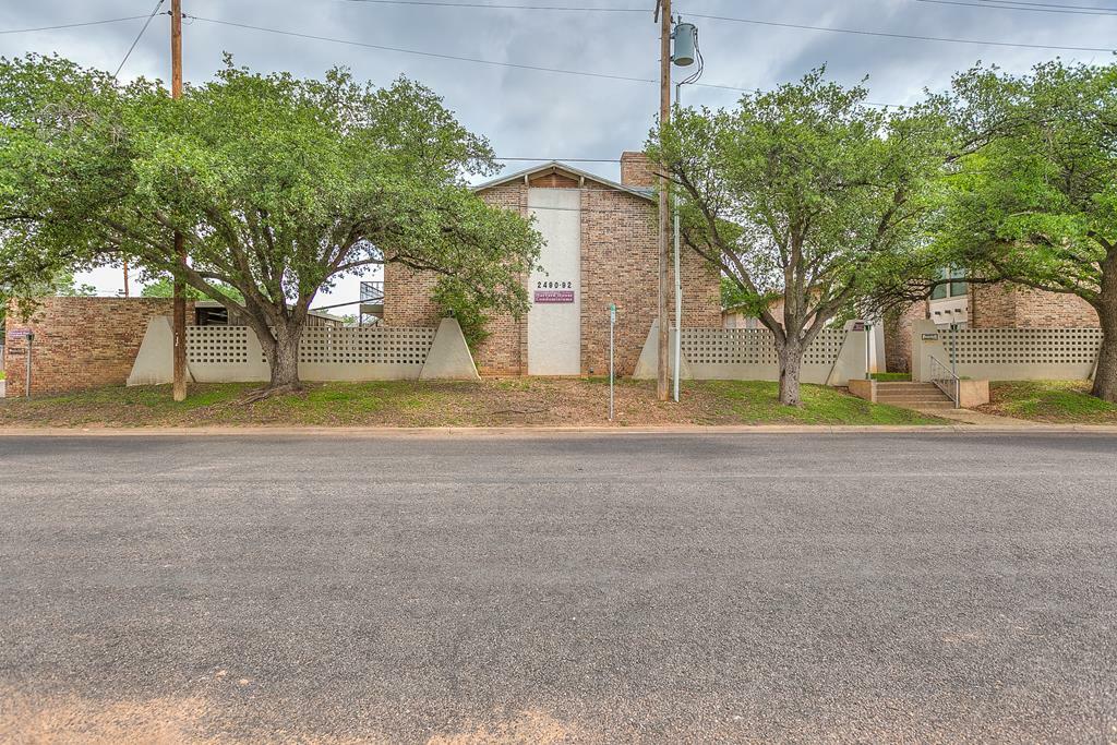 2490 - C University Ave  San Angelo TX 76904 photo