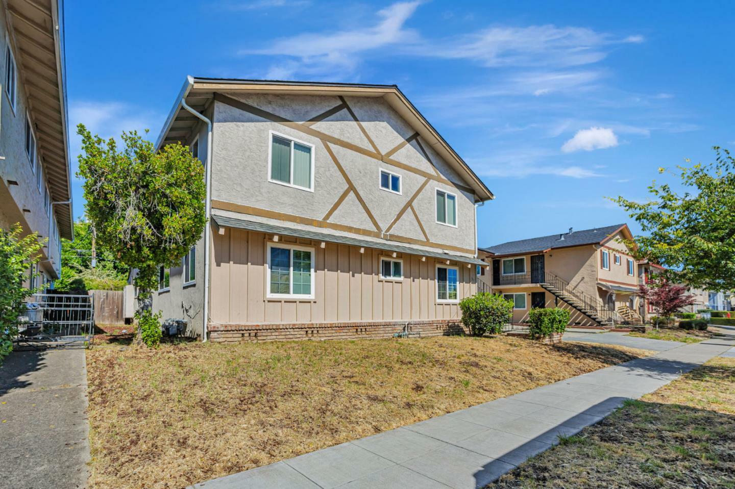 Property Photo:  551 Northlake Drive  CA 95117 