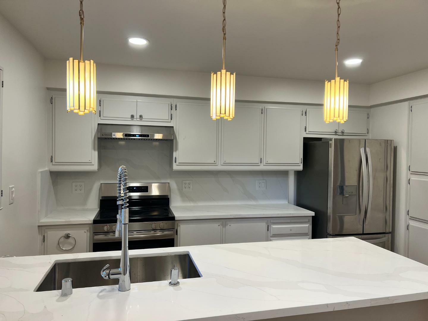 Property Photo: 18400 Overlook Road 41 CA 95030