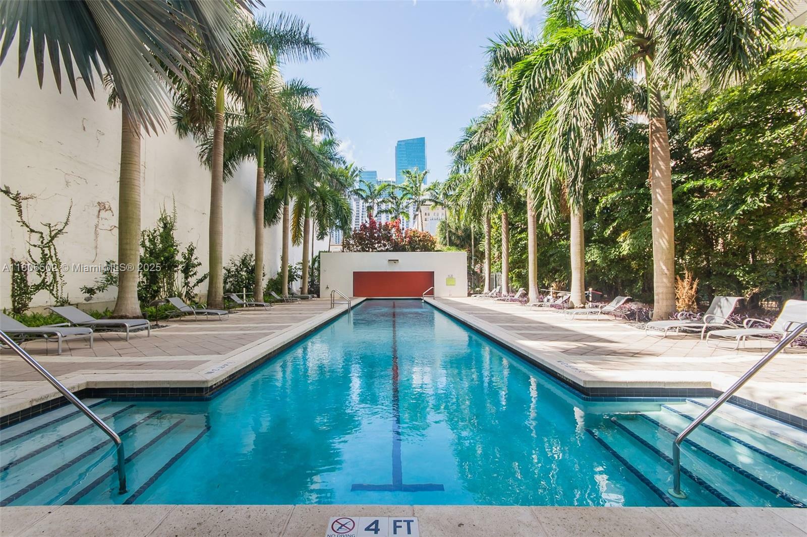 Property Photo: 133 NE 2nd Ave 2117 FL 33132