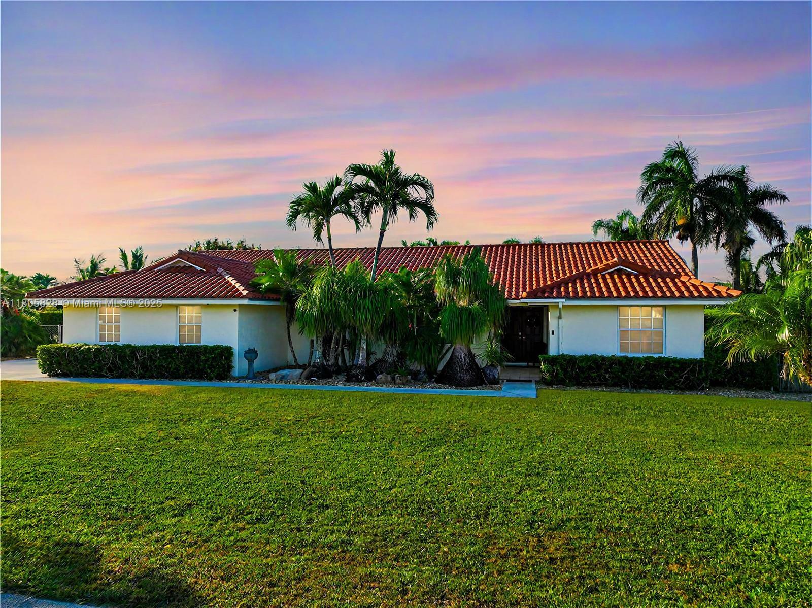 Property Photo:  18760 SW 294th Ter  FL 33030 