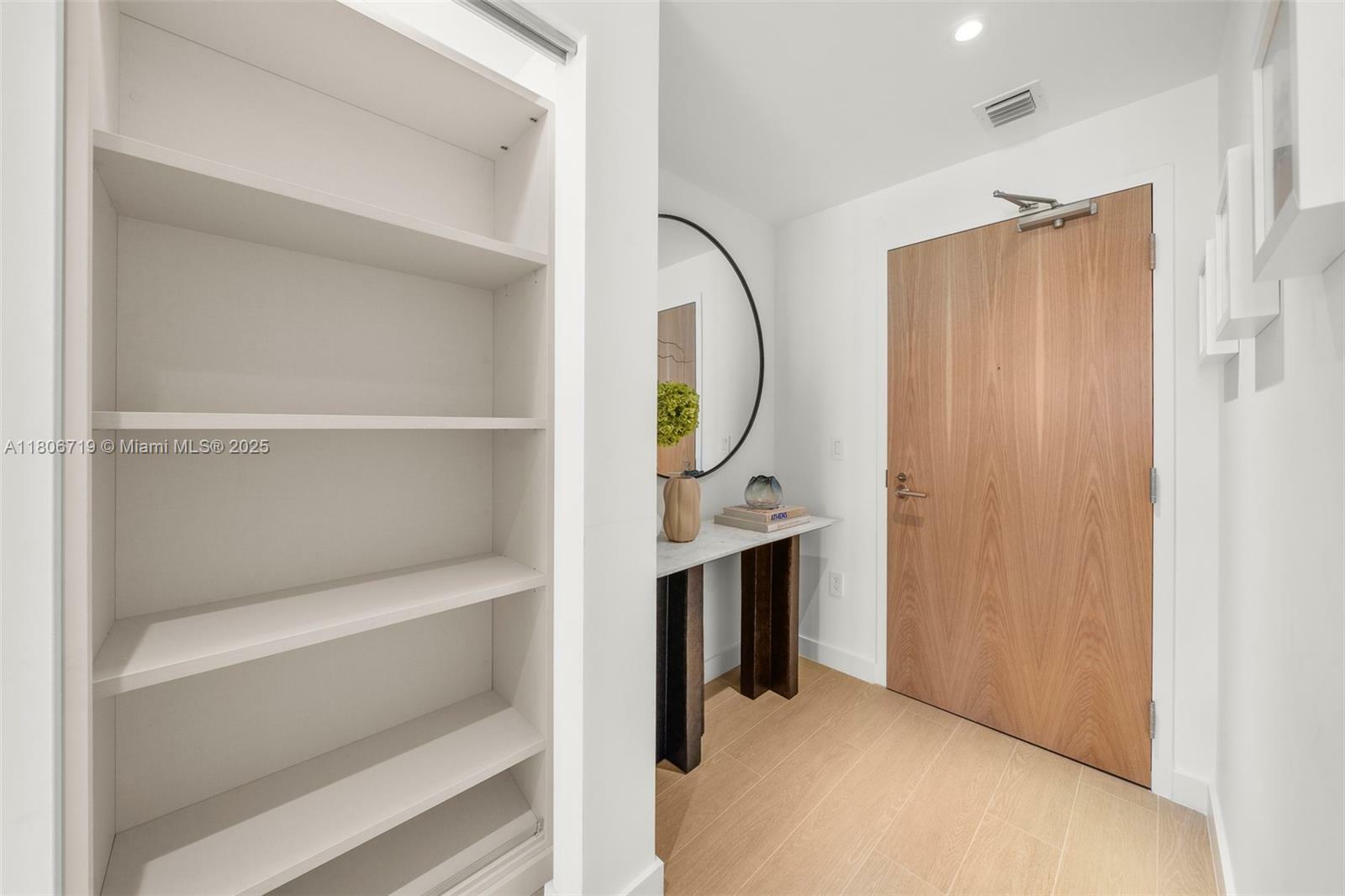 Property Photo: 500 Alton Rd 2308 FL 33139