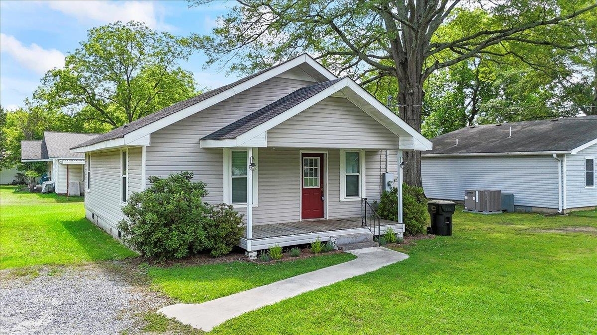 Property Photo: 114 NW Morgan Ave AL 35055 - CULLMAN