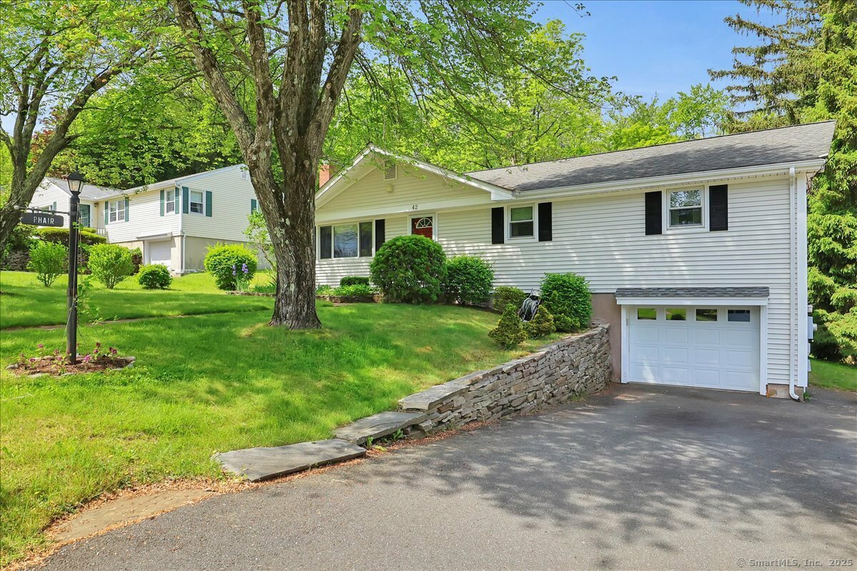 Property Photo: 42 Arnott Road CT 06040