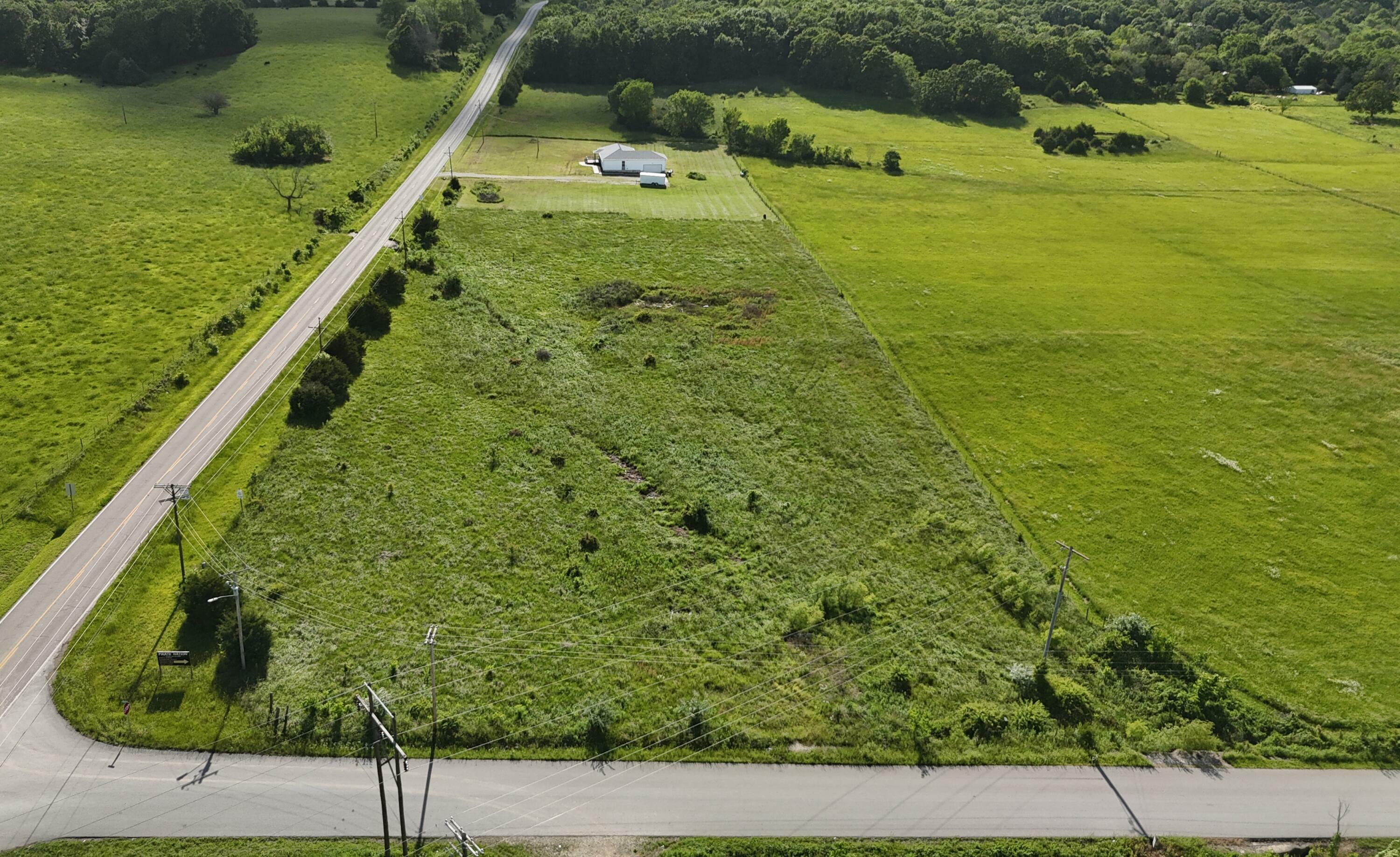 Property Photo: 1000 W Miller Street MO 65725