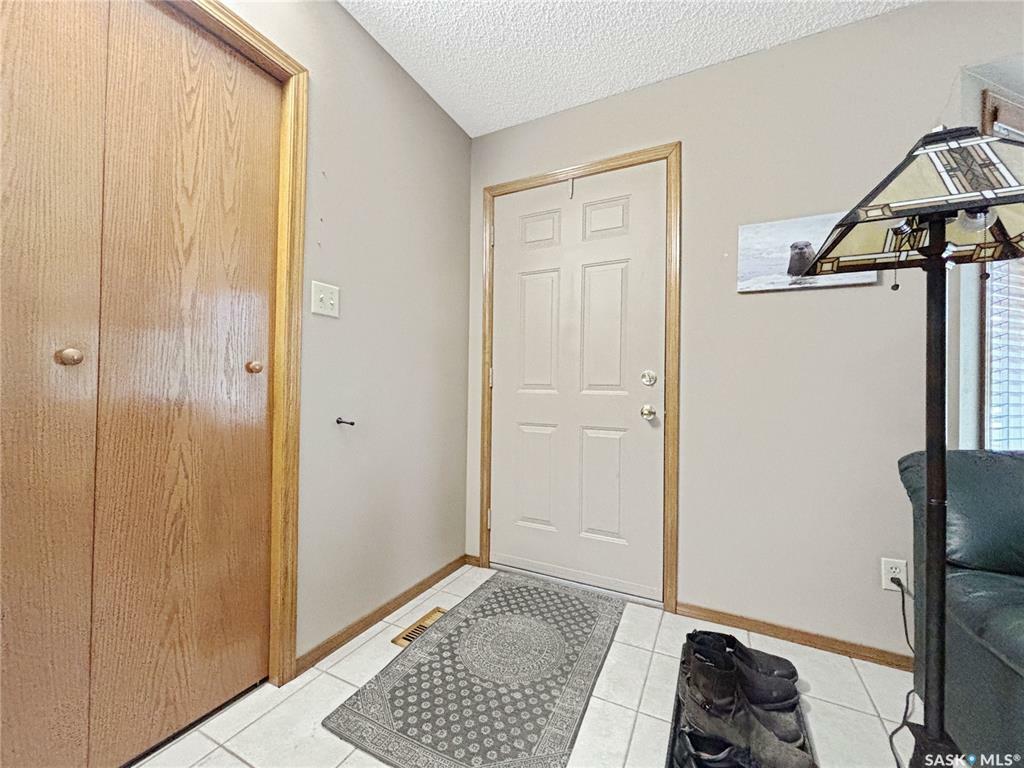 Property Photo: 215 Hogg Way SK S7N 3W4