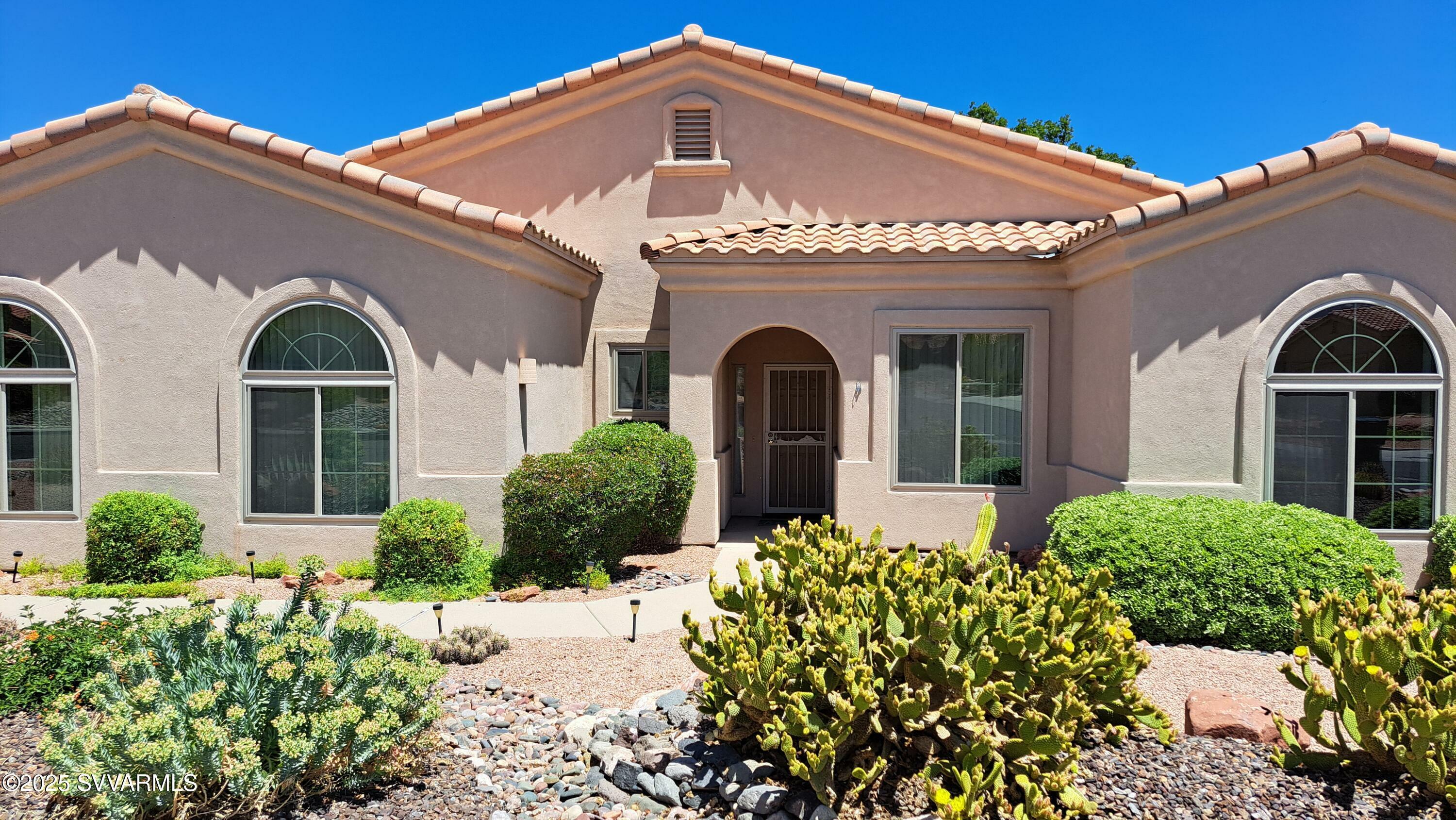 Property Photo: 1615 E Crestview Circle AZ 86326