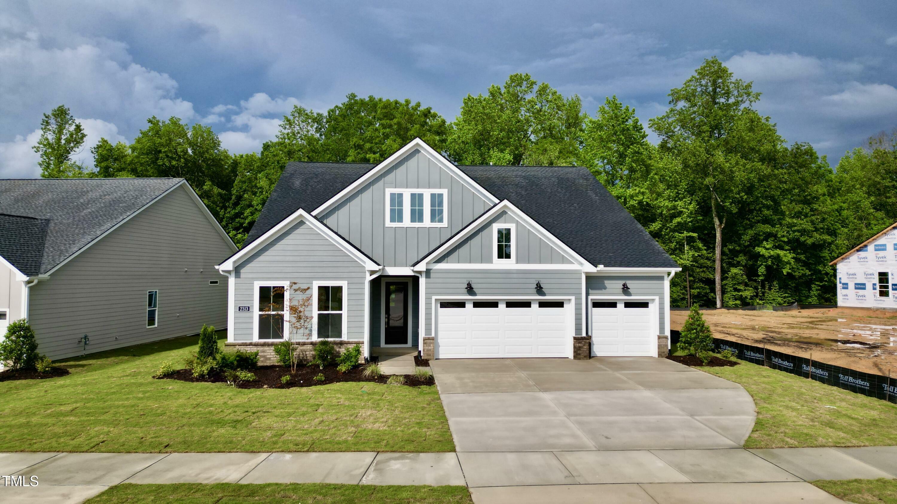 Property Photo: 2313 Abbeyhill Drive 3 NC 27610