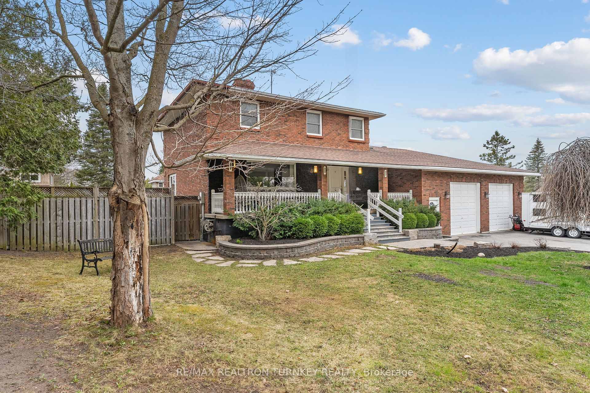 Property Photo: 10 Dafoe Street ON L0E 1T0